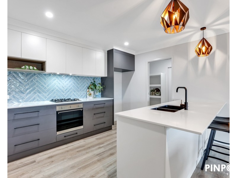 3 Eastbark Court, Richmond QLD 4740