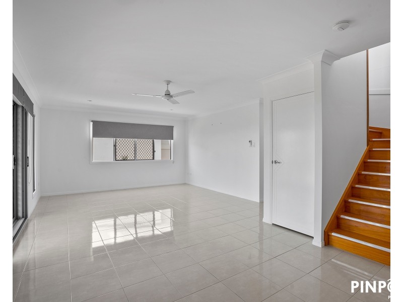 25 Slade Esplanade, Slade Point QLD 4740