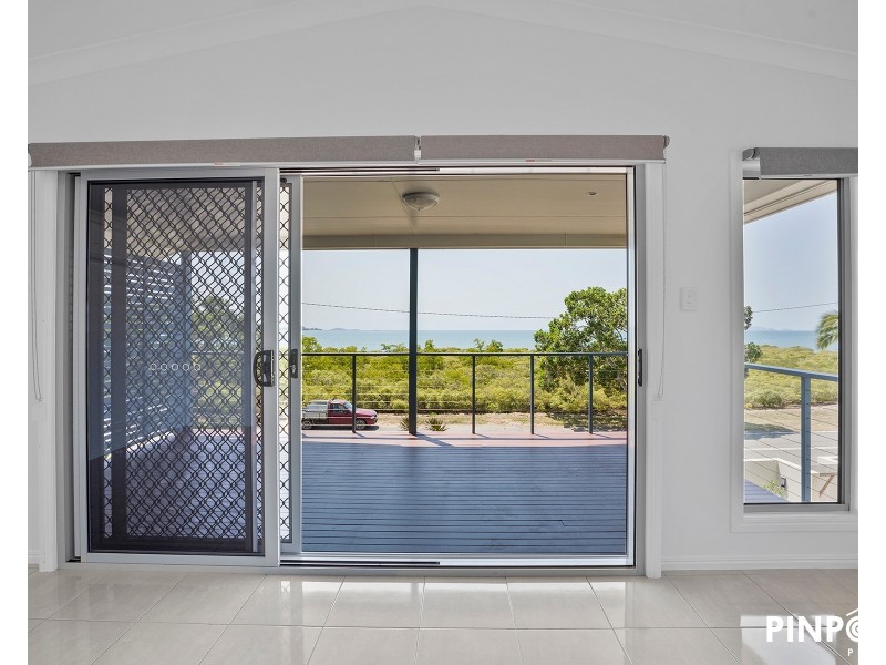 25 Slade Esplanade, Slade Point QLD 4740