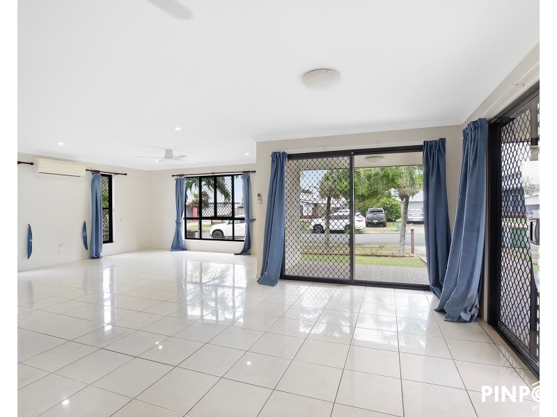 13 Montgomery Street, Rural View QLD 4740