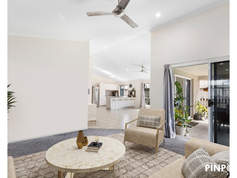 52 Coogee Terrace, Blacks Beach QLD 4740