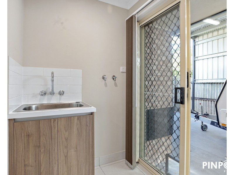 2 Cuthbert Court, Slade Point QLD 4740