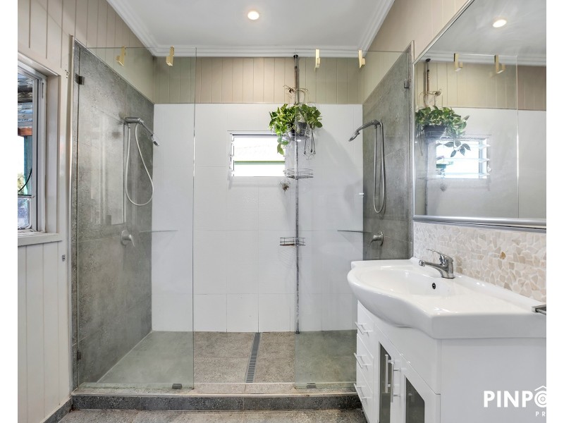 15 Adrian Street, West Mackay QLD 4740