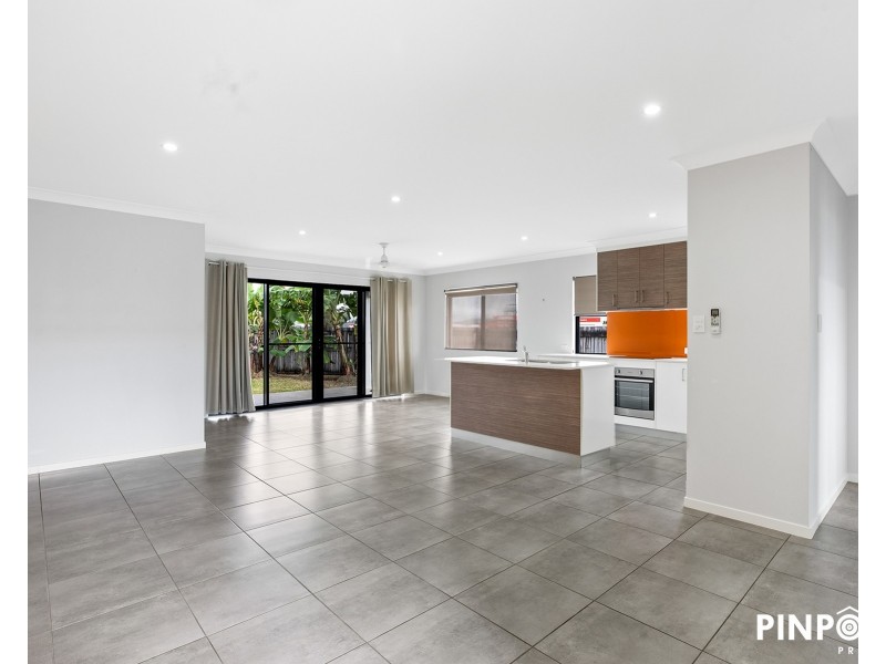 2A Mansfield Drive, Beaconsfield QLD 4740