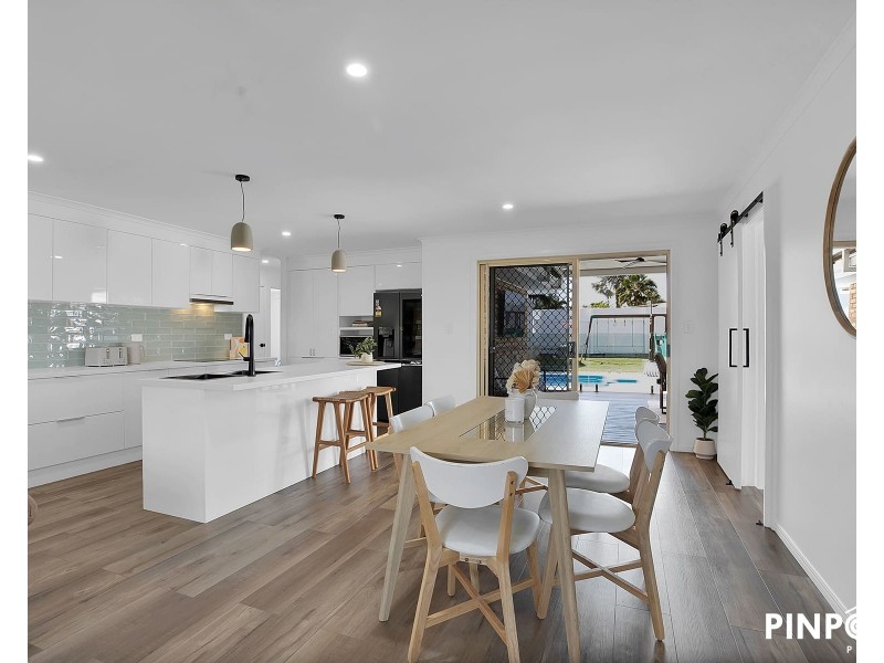 34 Royal Sands Boulevard, Bucasia QLD 4750