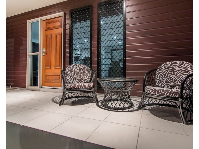 1/16 Sophia Street, Mackay QLD 4740