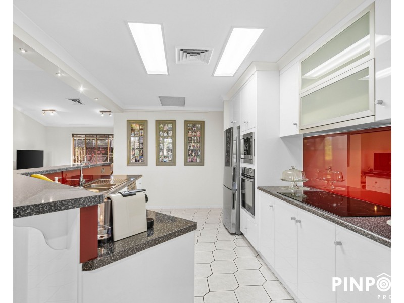 3 Edinburgh Place, Beaconsfield QLD 4740