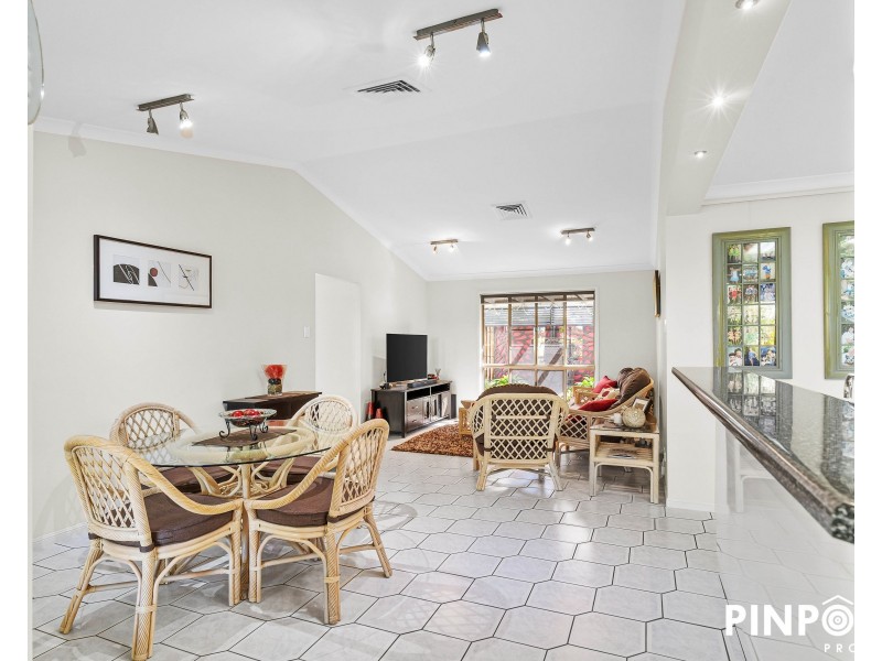 3 Edinburgh Place, Beaconsfield QLD 4740