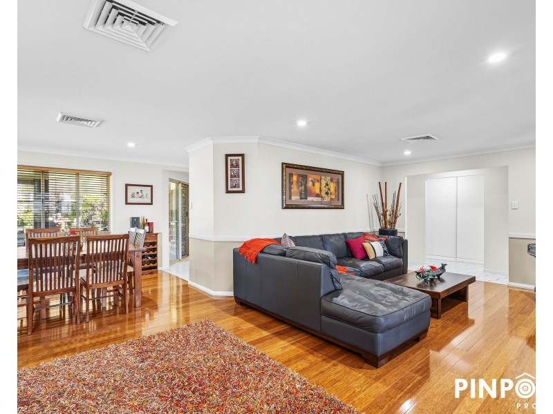 3 Edinburgh Place, Beaconsfield QLD 4740