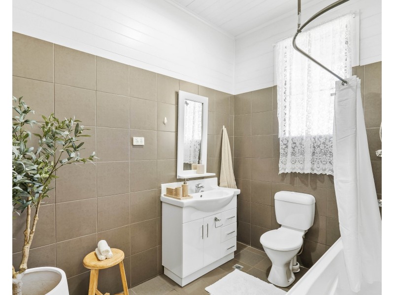 35A Carlyle Street, Mackay QLD 4740