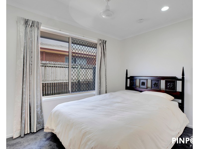 17 Ross Street, Mount Pleasant QLD 4740