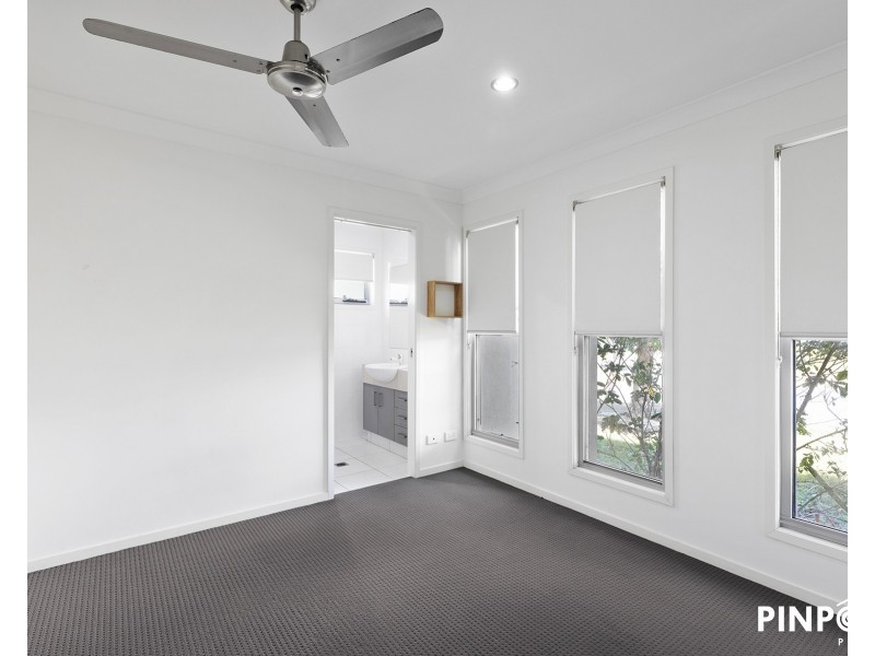 2/1 Anderson Court, Rural View QLD 4740