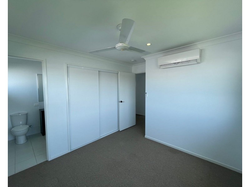 70 Montgomery Street, Rural View QLD 4740