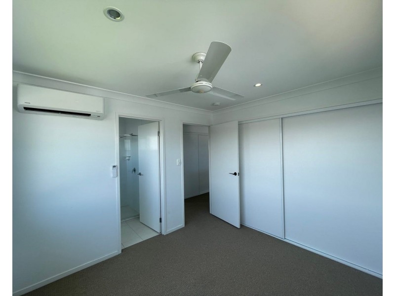 70 Montgomery Street, Rural View QLD 4740