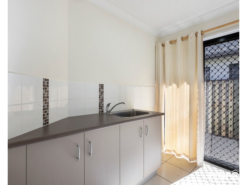 19 Narrabeen Street, Blacks Beach QLD 4740