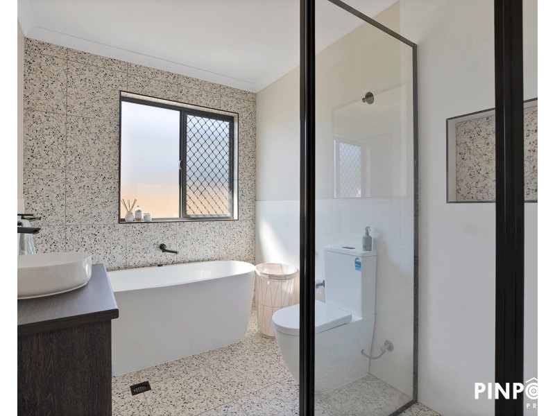 36 Chester Crescent, Andergrove QLD 4740