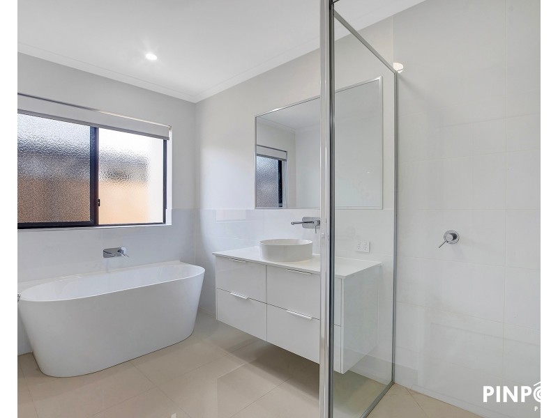 63 Almora Drive, Beaconsfield QLD 4740