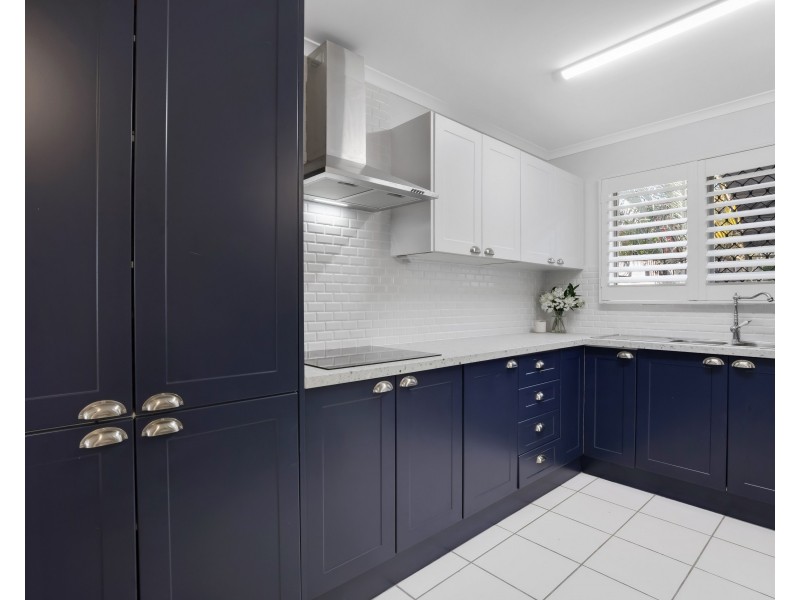 3/1 Cumberland Avenue, Slade Point QLD 4740