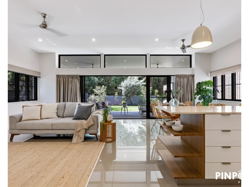 30 Retreat Way, Shoal Point QLD 4750