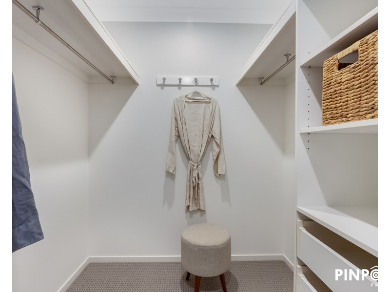 30 Retreat Way, Shoal Point QLD 4750