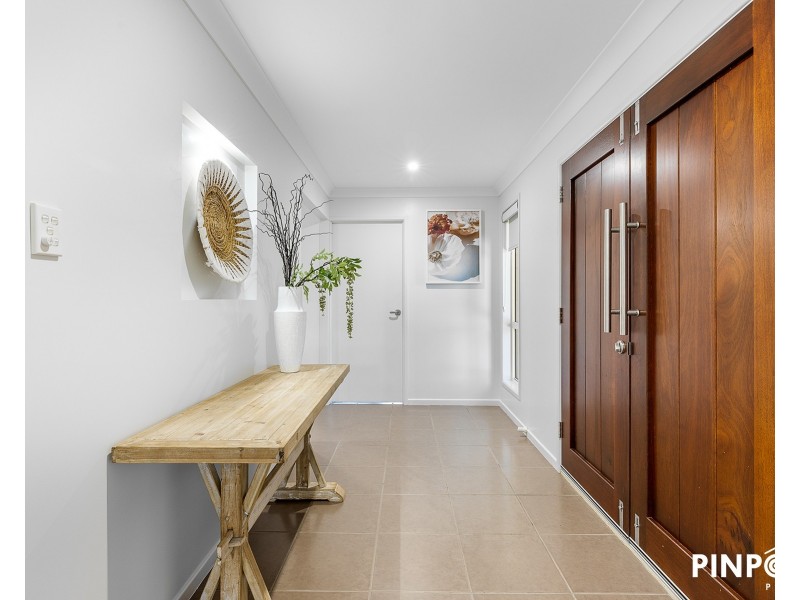 9 Botanical Drive, Ooralea QLD 4740