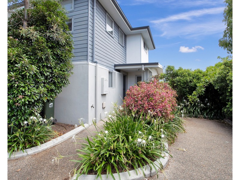 2/11 Sapphire Court, North Mackay QLD 4740