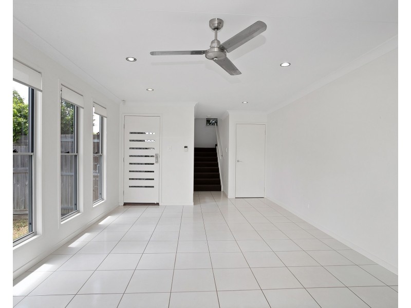 2/11 Sapphire Court, North Mackay QLD 4740