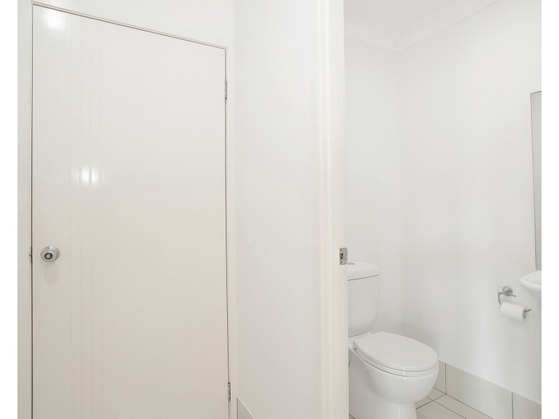 2/11 Sapphire Court, North Mackay QLD 4740