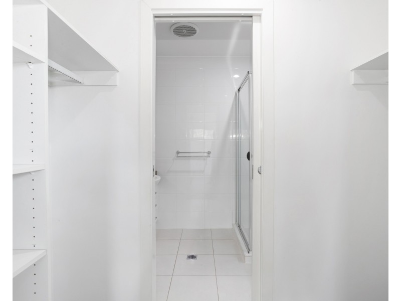 2/11 Sapphire Court, North Mackay QLD 4740