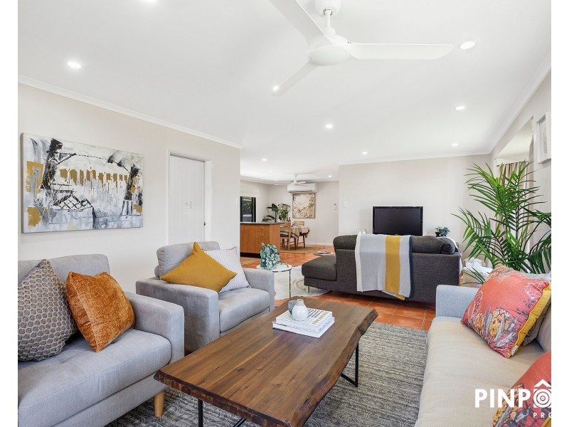18 The Quarterdeck, Blacks Beach QLD 4740