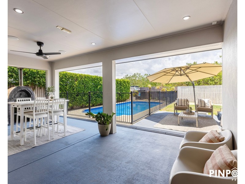 59 Beach Road, Dolphin Heads QLD 4740