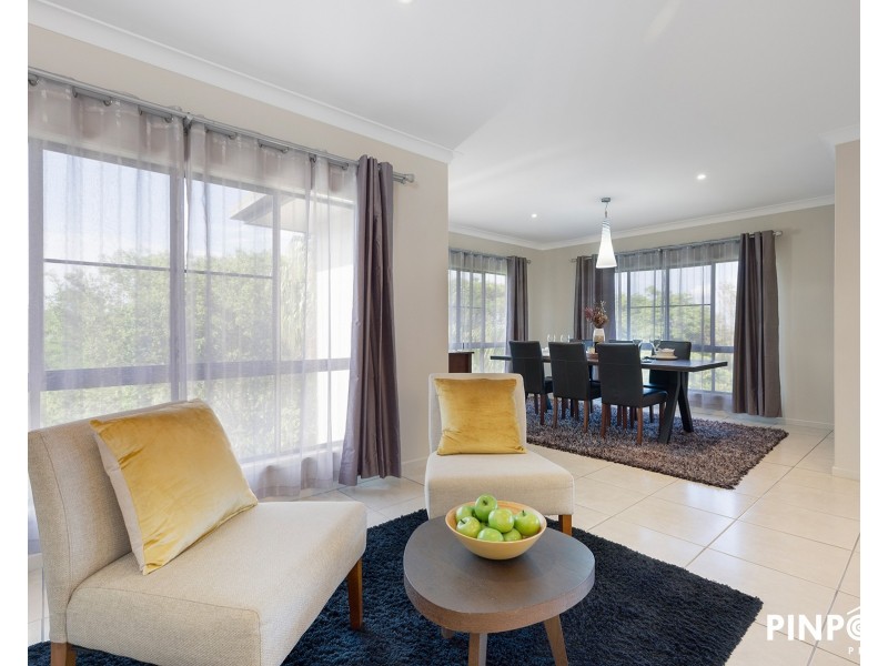 42 Shuttlewood Dr, Richmond QLD 4740