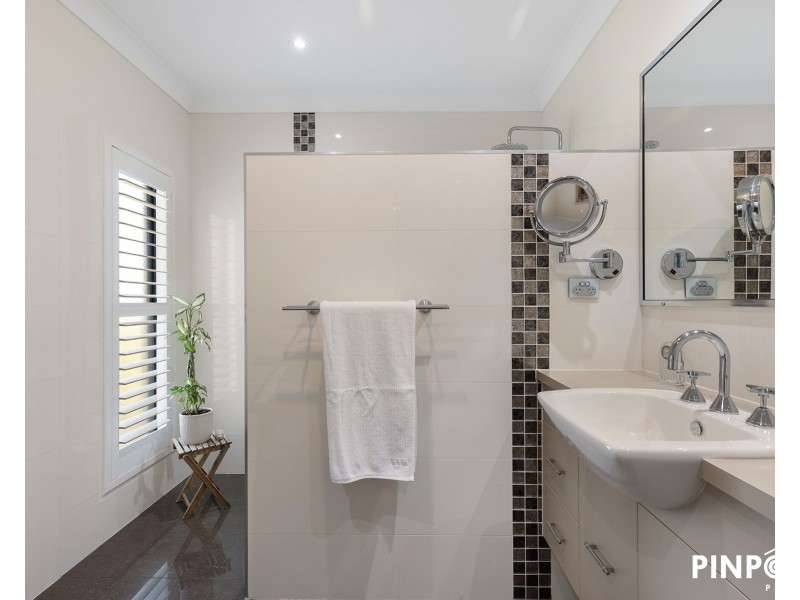 42 Shuttlewood Dr, Richmond QLD 4740