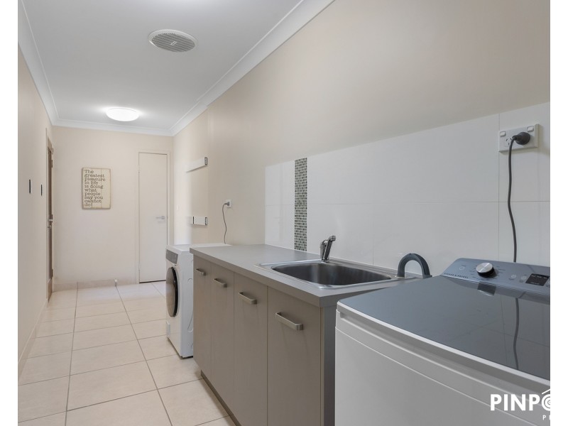 42 Shuttlewood Dr, Richmond QLD 4740