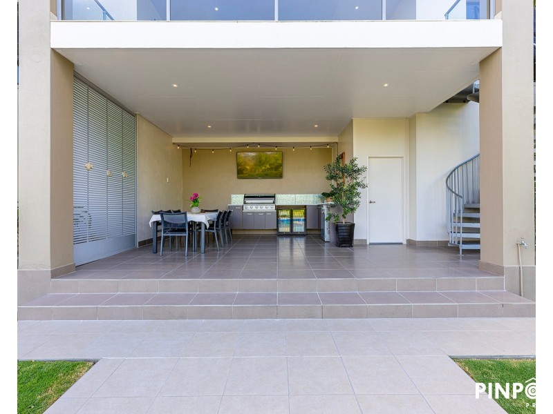 42 Shuttlewood Dr, Richmond QLD 4740