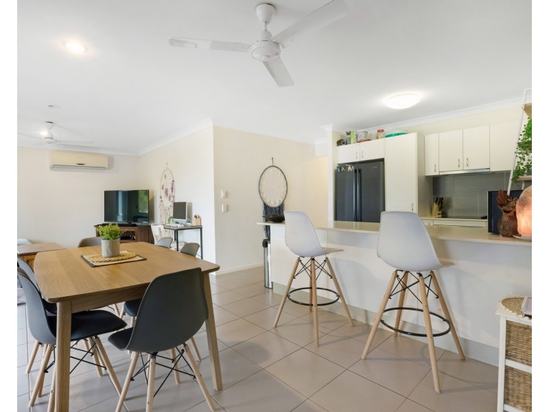1/28 Coogee Terrace, Blacks Beach QLD 4740