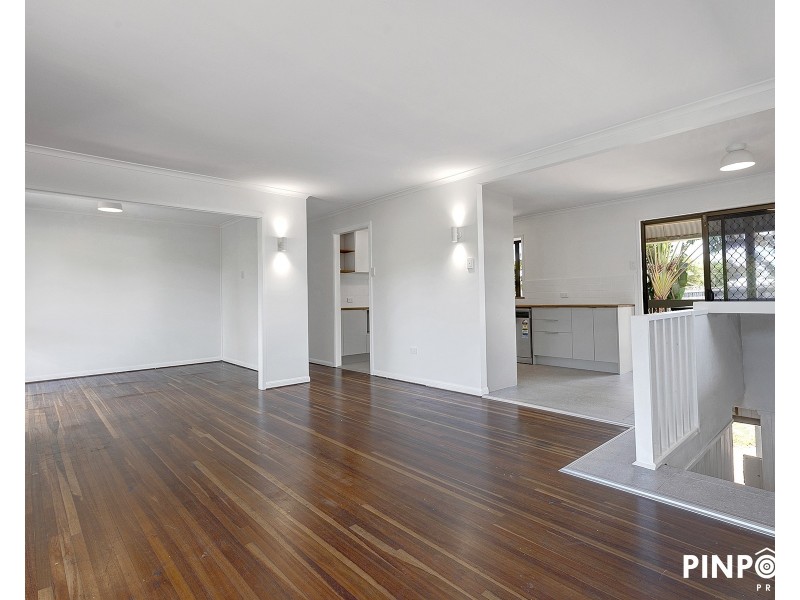 27 Plover Street, Slade Point QLD 4740