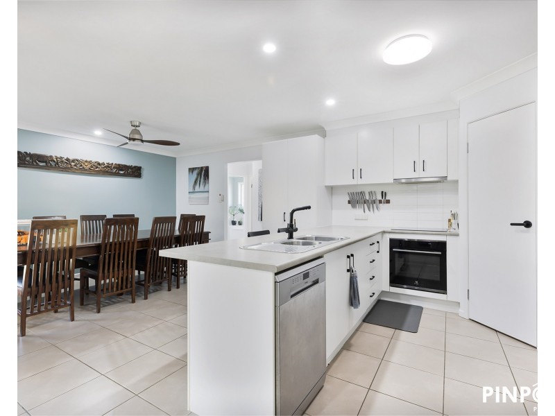 1 Inletway Court, Blacks Beach QLD 4740
