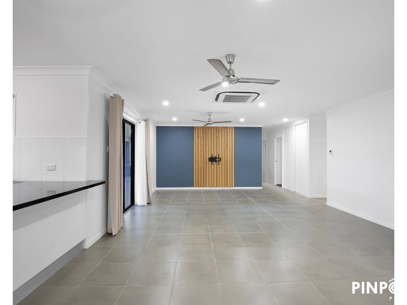 45 Firefly Crescent, Ooralea QLD 4740