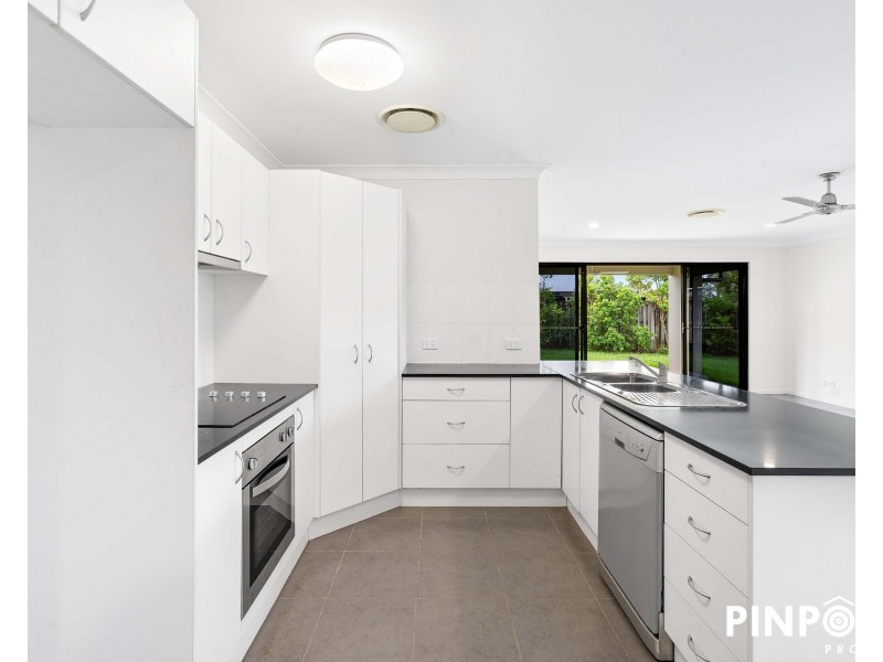 22 Miami Terrace, Blacks Beach QLD 4740