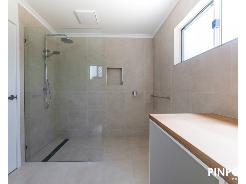 15A Kinnon Street, Glenella QLD 4740