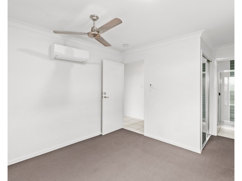 1/37 Makybe Diva Drive, Ooralea QLD 4740