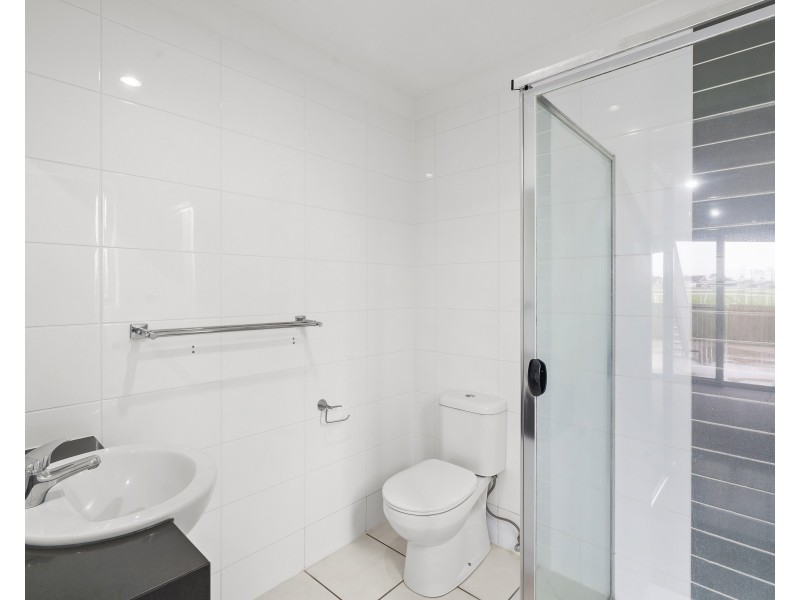 1/37 Makybe Diva Drive, Ooralea QLD 4740