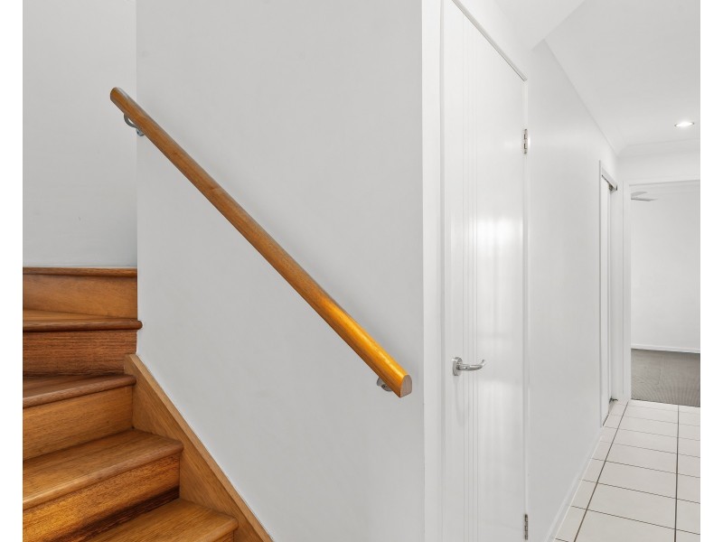 1/37 Makybe Diva Drive, Ooralea QLD 4740