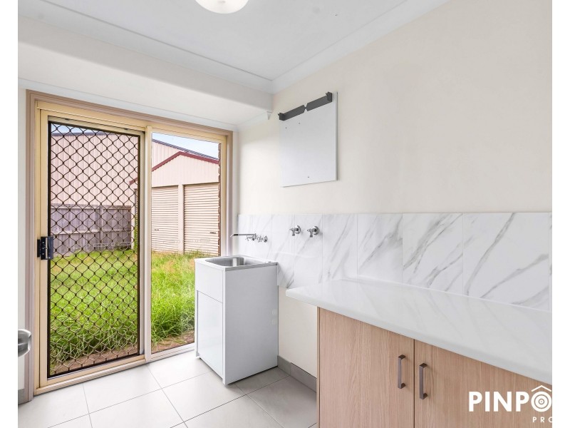 4 Caledonian Drive, Beaconsfield QLD 4740
