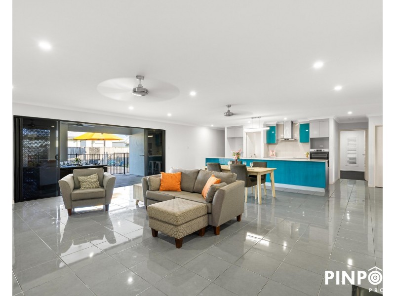 16 Mod Crescent, Beaconsfield QLD 4740