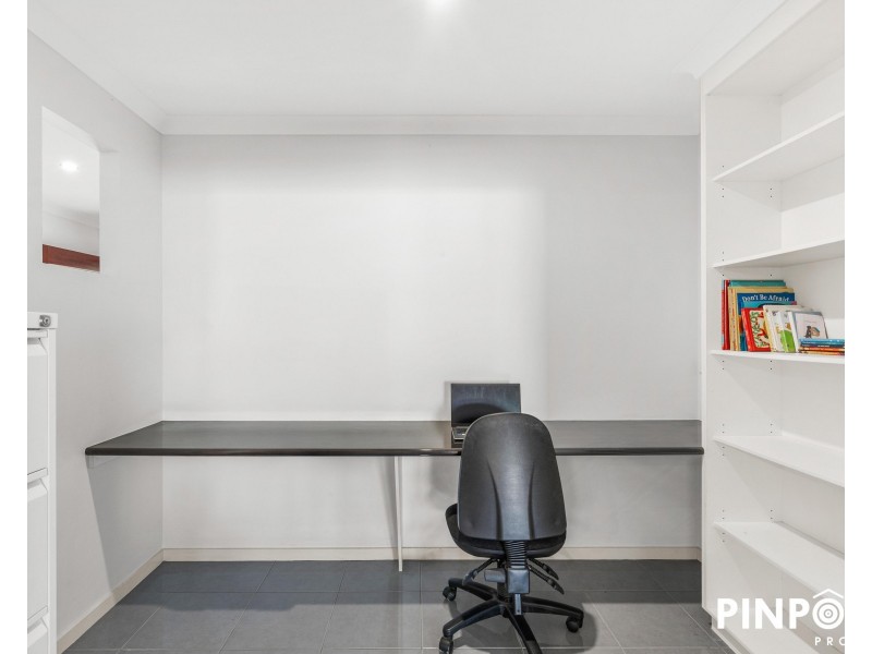 16 Mod Crescent, Beaconsfield QLD 4740