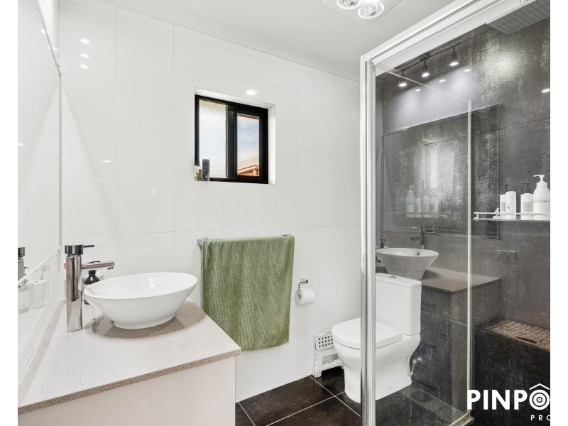 23 Frank Cowley Drive, Glenella QLD 4740