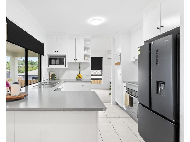 20 Mulcahy Crescent, Eimeo QLD 4740