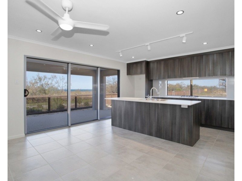 52 Seashore Crescent, Mackay Harbour QLD 4740